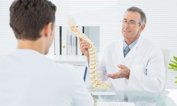 torasik osteokondroz için bir doktora danışmak
